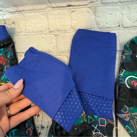 Little Geeks Trilogy Co Gamer Controller Bamboo Pajama Set - Picture 3 of 3